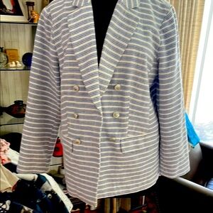 Women's Jacket. J Jill.   Size 14P - LIGHT BLUE AND WHITE